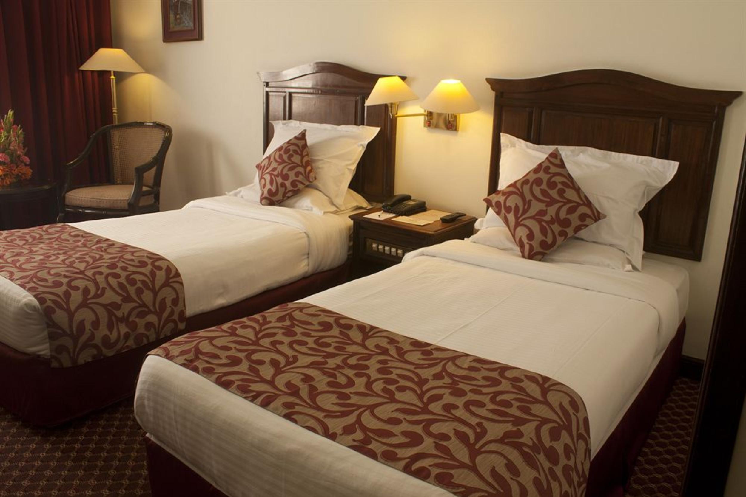 Grand Hotel Kathmandu Bagian luar foto